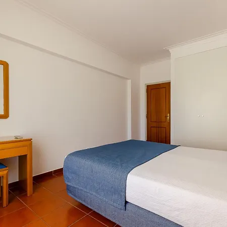 Turim Estrela Do Vau アパートホテル 4*