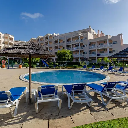 アパートホテル Turim Estrela Do Vau