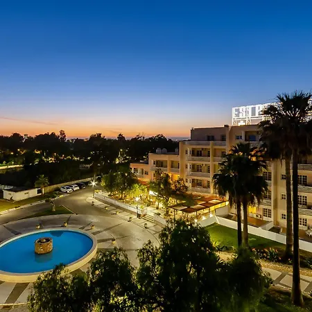 Ξενοδοχείο με διαμερίσματα Turim Estrela Do Vau 4*